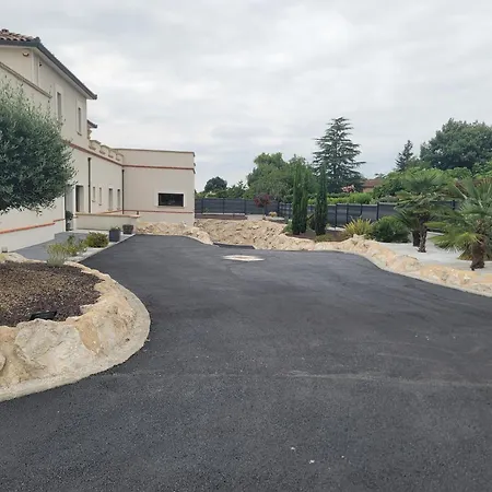 Cosy Cadre Idyllique Option Spa, Sauna , Piscine Lägenhet