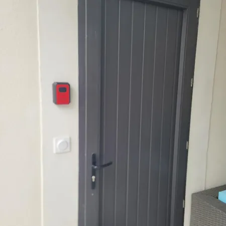 Cosy Cadre Idyllique Option Spa, Sauna , Piscine Castelsarrasin