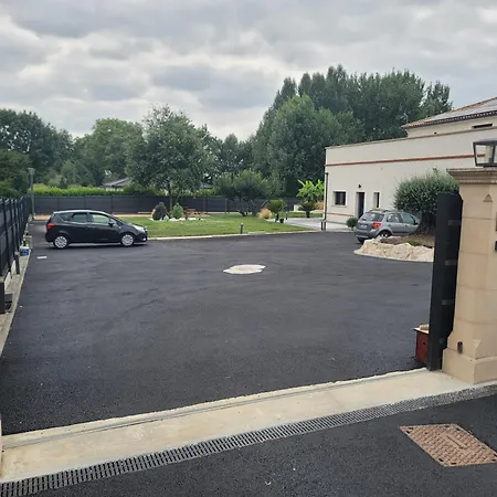 Cosy Cadre Idyllique Option Spa, Sauna , Piscine * Castelsarrasin