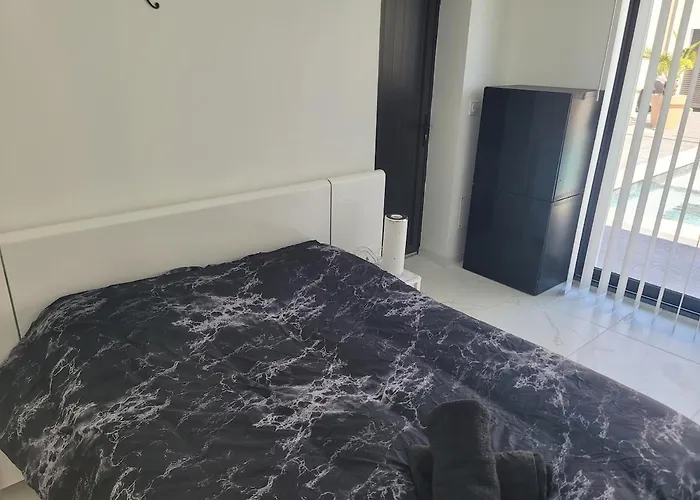 Cosy Cadre Idyllique Option Spa, Sauna , Piscine Apartment