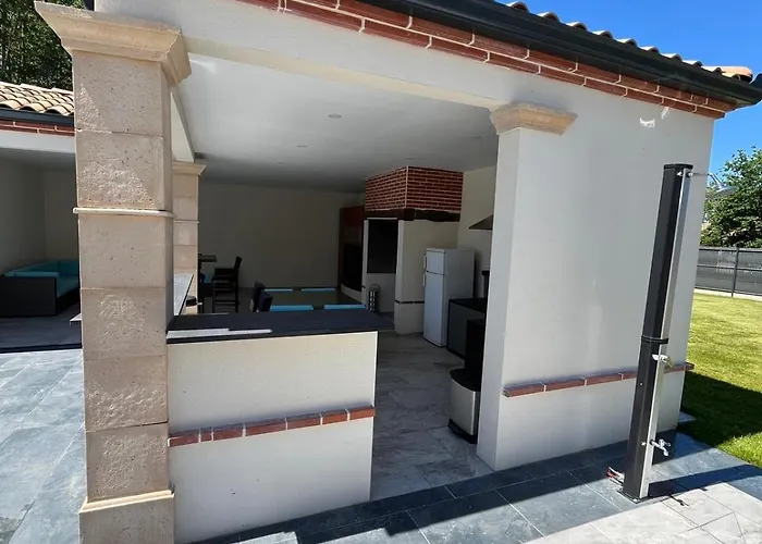 Cosy Cadre Idyllique Option Spa, Sauna , Piscine *