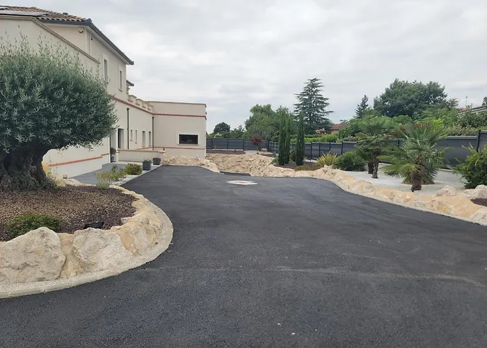 Cosy Cadre Idyllique Option Spa, Sauna , Piscine Apartment