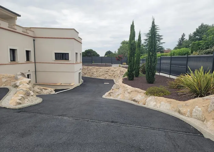 Cosy Cadre Idyllique Option Spa, Sauna , Piscine *